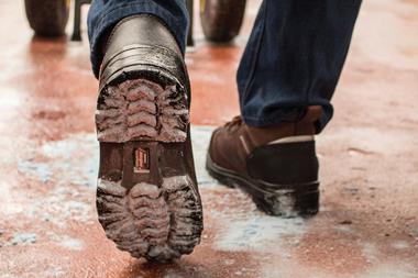 walking through powder floor web featured