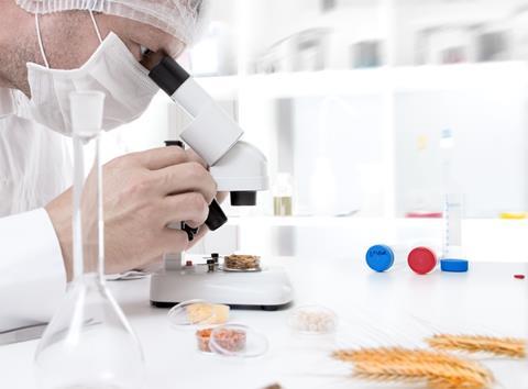 Laboratory,Assistant,In,The,Laboratory,Of,Of,Food,Quality