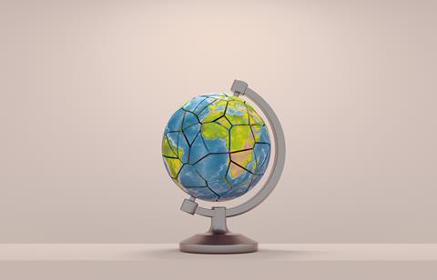 Cracked,Planet,Earth,.,Geopolitical,Tensions,And,World,Economic,Crisis